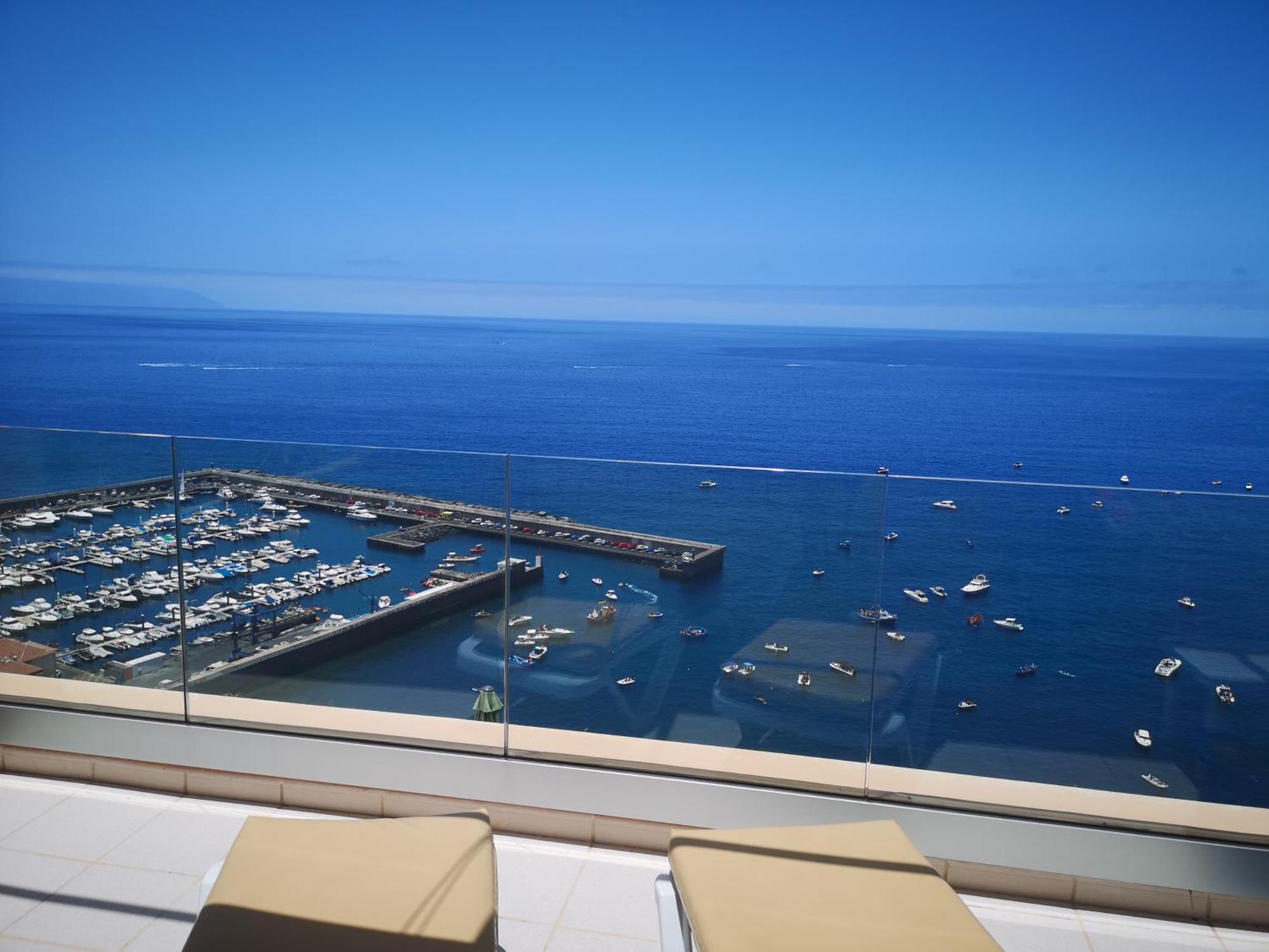 Luxury Apt. With Stunning Sea View Acantilado de los Gigantes Стая снимка